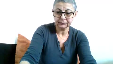 couple online show from 01/18/25, 01:29