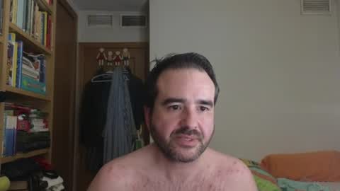 Snapshot of curiosillo1983 chatting on 06/25/26, 12:54 curiosillo1983 online show from 06/25/26, 12:54
