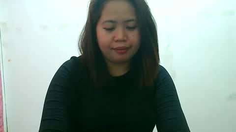 Snapshot of curious_girl247 chatting on 01/08/25, 11:19 curious_girl247 online show from 01/08/25, 11:19