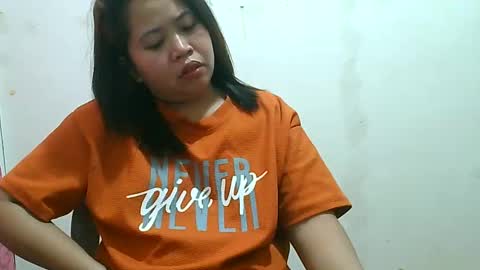 Snapshot of curious_girl247 chatting on 01/14/25, 08:20 curious_girl247 online show from 01/14/25, 08:20