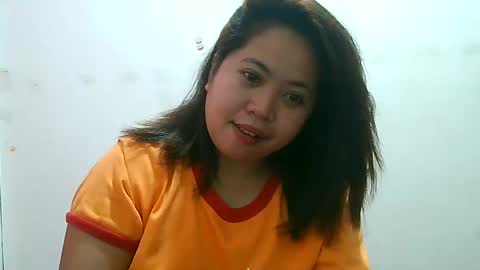 Snapshot of curious_girl247 chatting on 01/16/25, 10:02 curious_girl247 online show from 01/16/25, 10:02