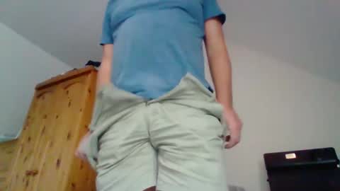 curiousax77 online show from 10/12/25, 10:03