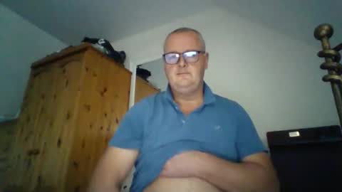 curiousax77 online show from 10/13/25, 07:19