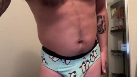 Snapshot of curiousbwcc chatting on 12/19/25, 12:01 curiousbwcc online show from 12/19/25, 12:01