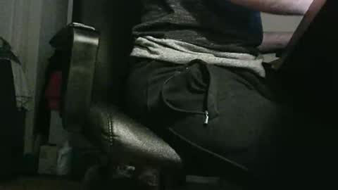 Snapshot of curiousdaddy21 chatting on 03/01/26, 04:25 Curious Dad online show from 03/01/26, 04:25