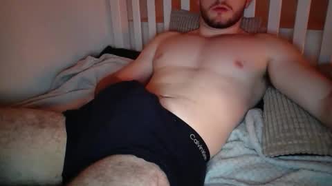 Snapshot of curiousharryxx chatting on 12/18/25, 11:11 BritishHarry online show from 12/18/25, 11:11