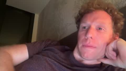Snapshot of curiousmike6 chatting on 06/19/26, 11:36 curiousmike6 online show from 06/19/26, 11:36
