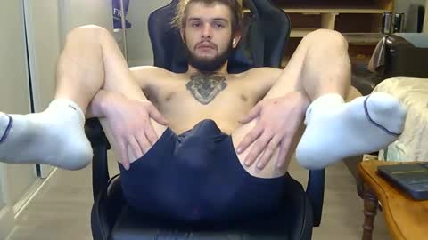 curiouss25 online show from 04/04/26, 09:07