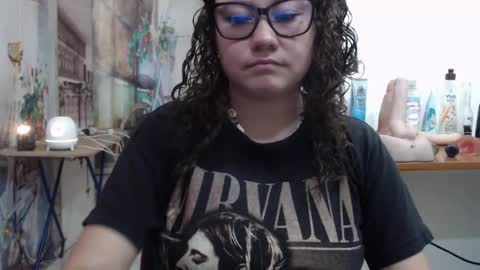 Snapshot of curly_greeneyed chatting on 03/17/26, 06:55 Vannesa online show from 03/17/26, 06:55