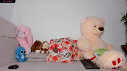 Curly  -  OF- CURLY SWEETT online show from 05/11/26, 04:04