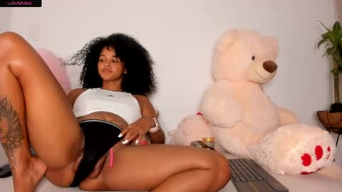 Curly  -  OF- CURLY SWEETT online show from 05/15/26, 11:12