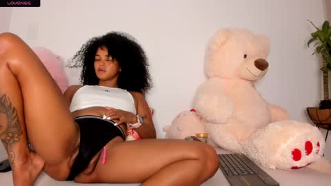 Curly  -  OF- CURLY SWEETT online show from 05/15/26, 11:34