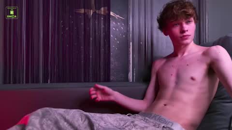 Snapshot of curlytwinkboy chatting on 02/26/26, 08:41 KEVIN online show from 02/26/26, 08:41