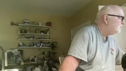 Snapshot of curo69 chatting on 01/02/25, 03:40 ALAN online show from 01/02/25, 03:40