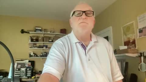 Snapshot of curo69 chatting on 01/29/25, 01:07 ALAN online show from 01/29/25, 01:07