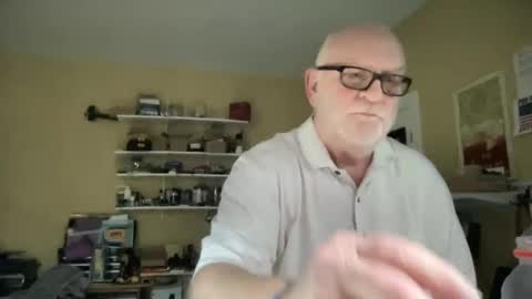 Snapshot of curo69 chatting on 02/28/25, 09:23 ALAN online show from 02/28/25, 09:23