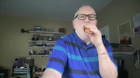 Snapshot of curo69 chatting on 03/12/25, 11:53 ALAN online show from 03/12/25, 11:53