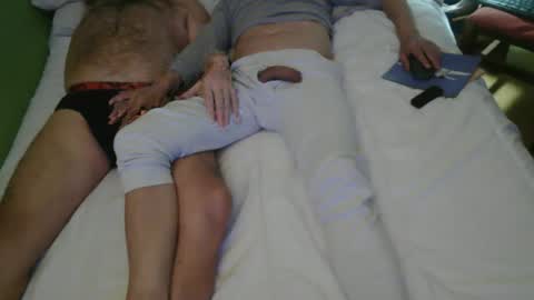 Snapshot of curricambi chatting on 04/02/26, 07:00 John and Peter online show from 04/02/26, 07:00