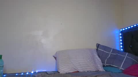 Snapshot of curry_nikita chatting on 01/08/25, 11:32 Nikita online show from 01/08/25, 11:32