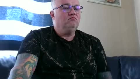 Snapshot of curtus14 chatting on 09/20/25, 07:20 curtus14 online show from 09/20/25, 07:20