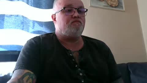 curtus14 online show from 04/18/26, 09:46