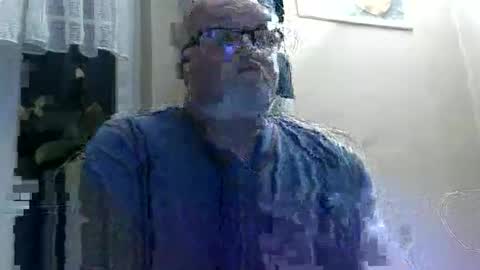 Snapshot of curtus14 chatting on 04/29/26, 08:26 curtus14 online show from 04/29/26, 08:26