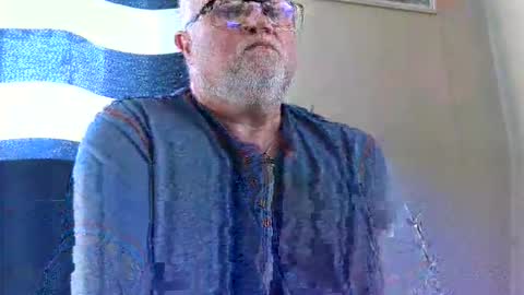 Snapshot of curtus14 chatting on 05/01/26, 06:18 curtus14 online show from 05/01/26, 06:18