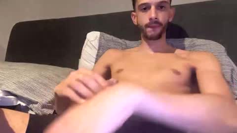 Snapshot of curvy24777 chatting on 04/25/26, 11:46 curvy24777 online show from 04/25/26, 11:46