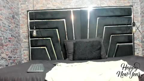 Snapshot of curvy_alyanna chatting on 01/06/26, 12:09 Alyanna online show from 01/06/26, 12:09