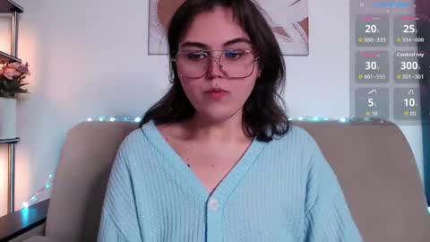 Snapshot of curvy_janie chatting on 04/11/26, 07:45 Jane online show from 04/11/26, 07:45