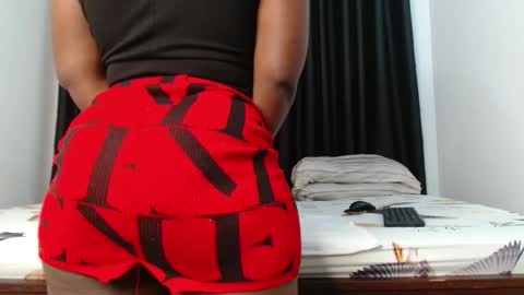 curvy_shirly online show from 02/05/26, 07:51