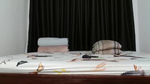 curvy_shirly online show from 02/07/26, 07:28