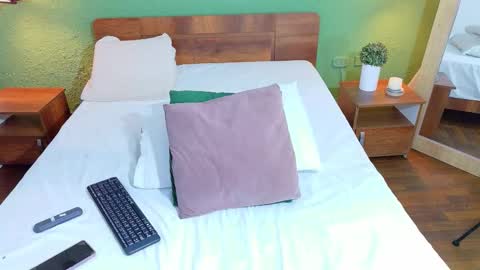 Danna online show from 10/07/25, 07:55