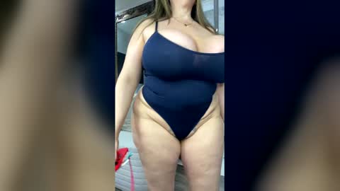 curvyfunlover online show from 03/25/26, 12:55