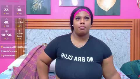 Snapshot of curvyhomebebe chatting on 05/19/26, 02:40 curvyhomebebe online show from 05/19/26, 02:40