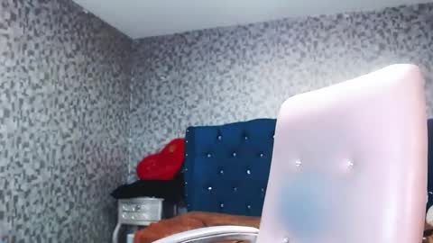 Snapshot of curvyjulieth chatting on 01/26/25, 08:46 Julieth online show from 01/26/25, 08:46