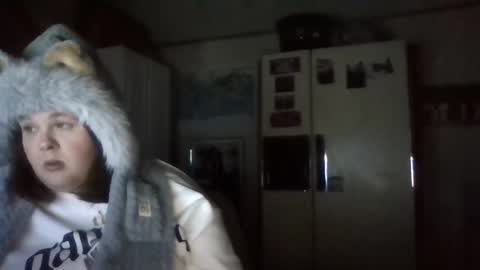 dahlia -kim online show from 12/15/24, 03:02