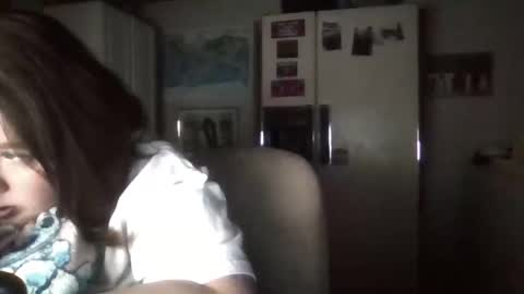 dahlia -kim online show from 12/31/24, 07:20