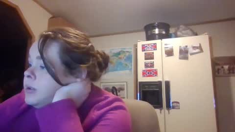 dahlia -kim online show from 01/01/25, 02:19