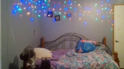 dahlia -kim online show from 01/13/25, 11:49