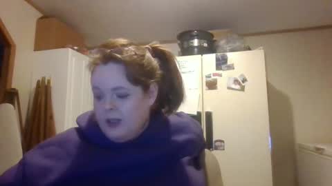 Snapshot of curvyplayday chatting on 03/31/26, 03:52 dahlia -kim online show from 03/31/26, 03:52