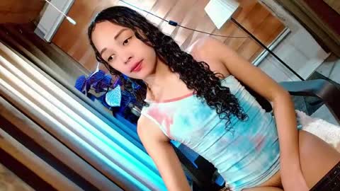 Snapshot of curybb_hanna19 chatting on 07/17/26, 01:51 BBY CURLYHANNA online show from 07/17/26, 01:51