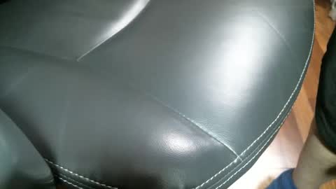 Snapshot of cutandwaxed2 chatting on 02/23/26, 01:41 BI SMOOTH MATURE SUB online show from 02/23/26, 01:41