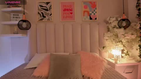 Amber  online show from 11/27/25, 08:33