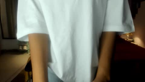 Snapshot of cute_alishaa chatting on 04/17/26, 03:04 Alisha online show from 04/17/26, 03:04