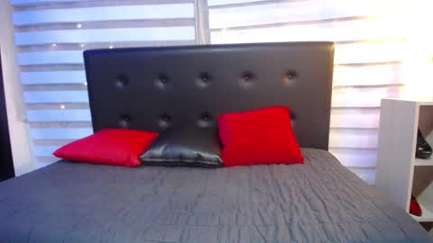 cute_angel_1 online show from 10/03/25, 11:29