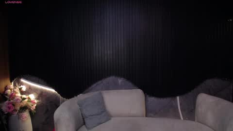 Snapshot of cute_angel_1 chatting on 06/04/26, 03:23 cute_angel_1 online show from 06/04/26, 03:23