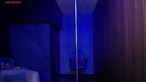 Snapshot of cute_angel_1 chatting on 06/20/26, 02:58 cute_angel_1 online show from 06/20/26, 02:58