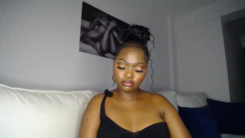 Liya online show from 03/06/25, 06:37