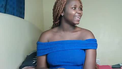 V EE online show from 01/29/25, 12:13